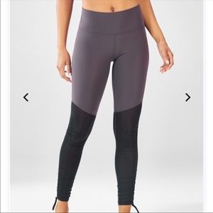 Fabletics cashel foldover leggings gray black M